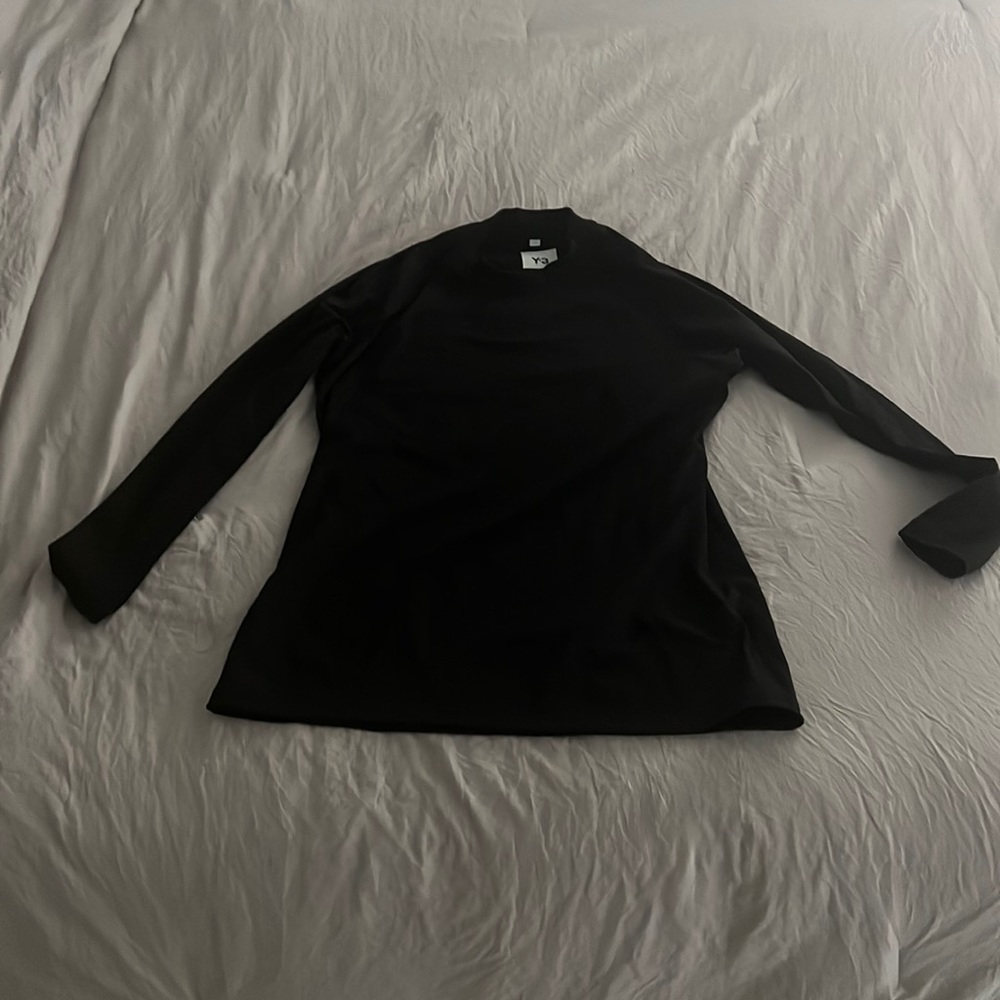 ADIDAS Y-3 sz XL rash guard water top.
